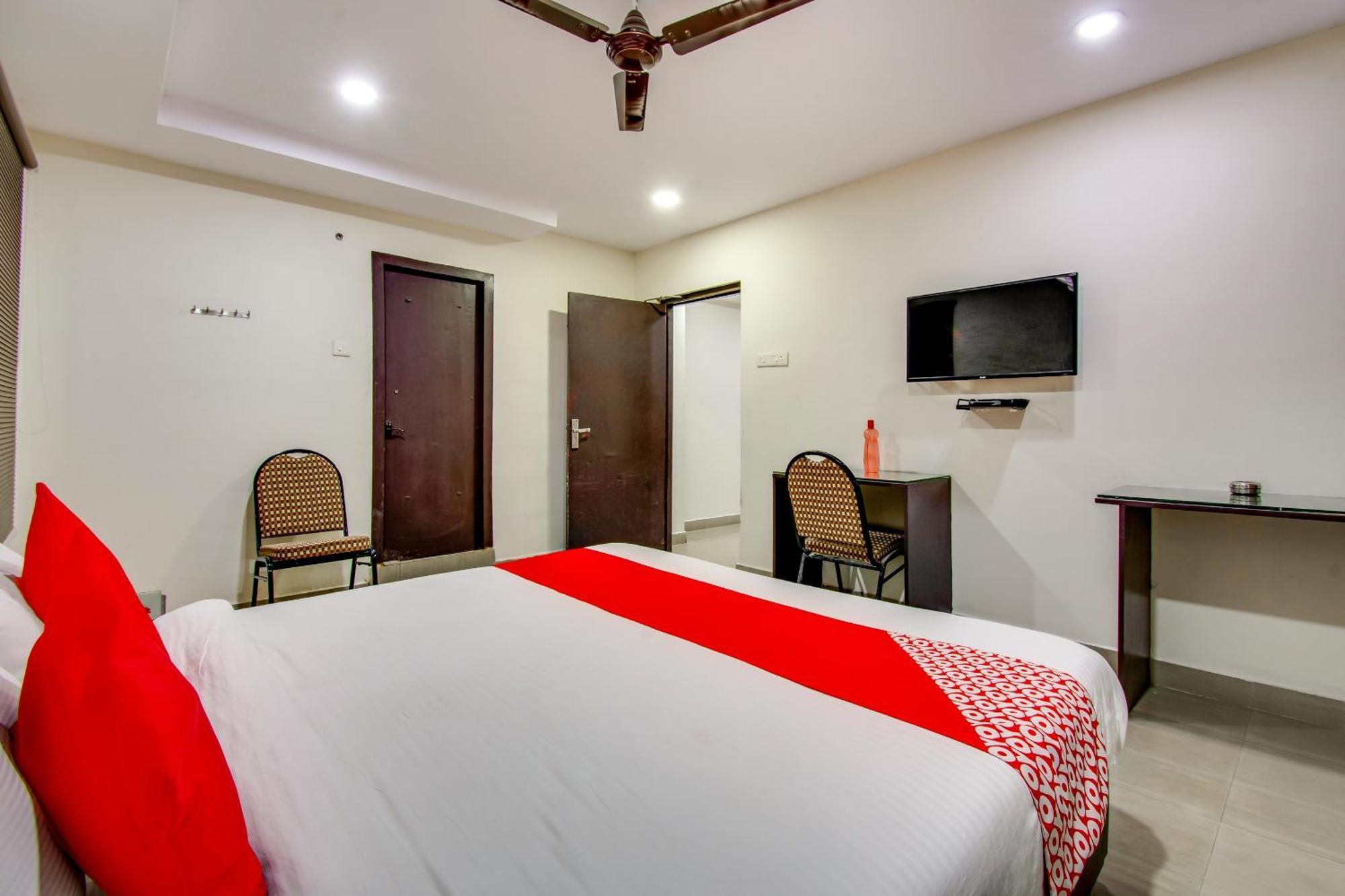 Oyo Akshaya Inn Vijayawāda Εξωτερικό φωτογραφία